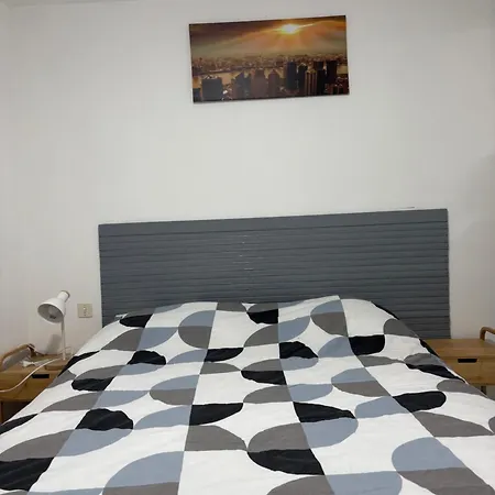 Petite Maison De Village דירה *