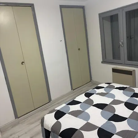 Petite Maison De Village דירה Puylaurens
