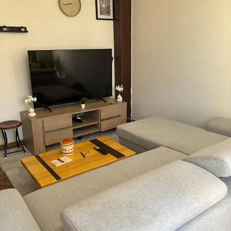 Petite Maison De Village 아파트